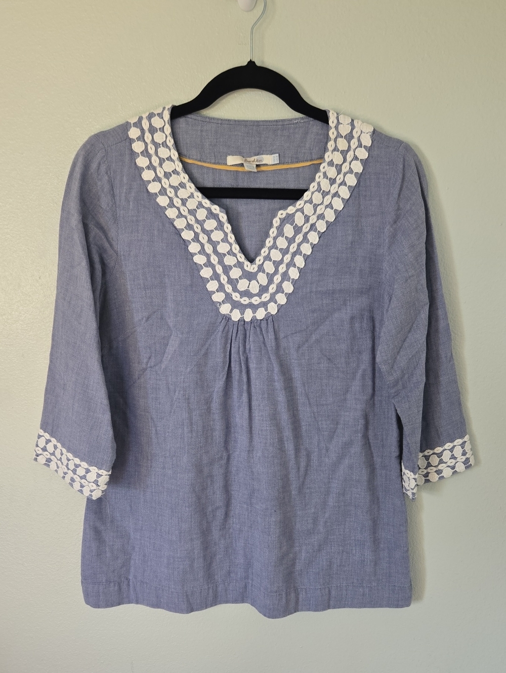 Boden | Chambray Embroidered 3/4 Sleeve Top Size 8